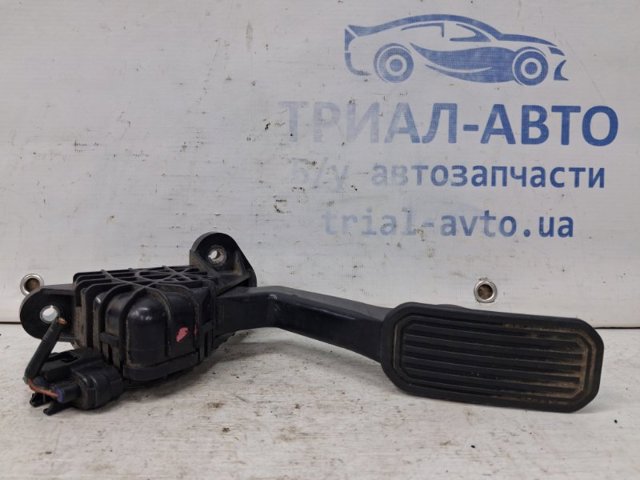 Педаль акселератора Lexus GX 470