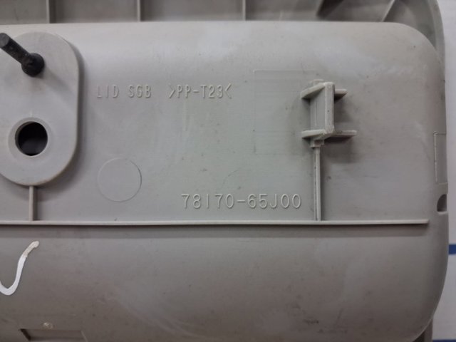 7817065J016GS SUZUKI Плафон салона купить в Чернигов