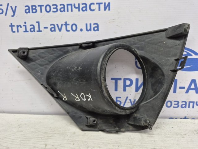 7871434300 Ободок (окантовка) фары противотуманной правой купить Ужгород