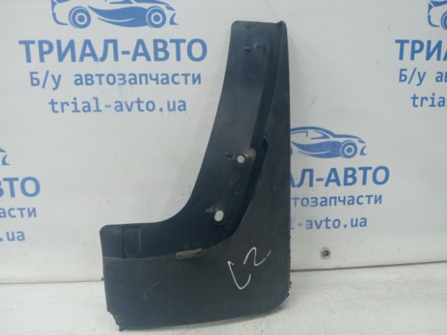 Брызговик задний, правый 78812JG000 NISSAN
