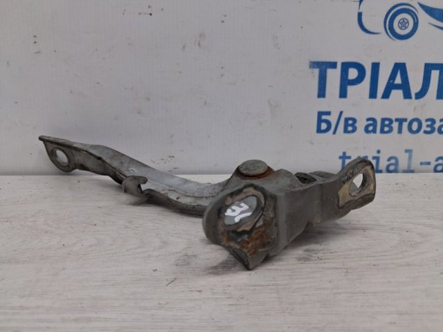 HYUNDAI 791102L000 Петля капота левая в наличии Сумы