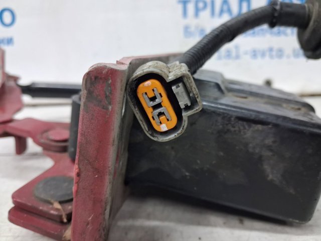 HYUNDAI 791502W000 Пиропатрон петли капота в наличии Николаев