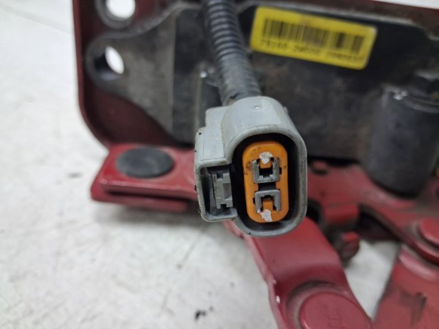 Петля капота, правая 791602W000 HYUNDAI