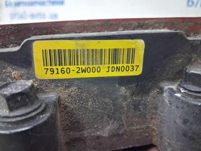 791602W000 Петля капота правая купить Николаев