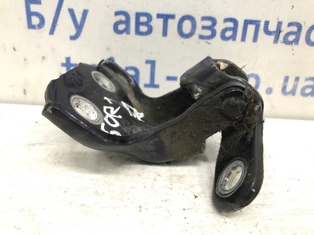 HYUNDAI 793303E000 Петля двери задней левой в наличии Хмельницкий