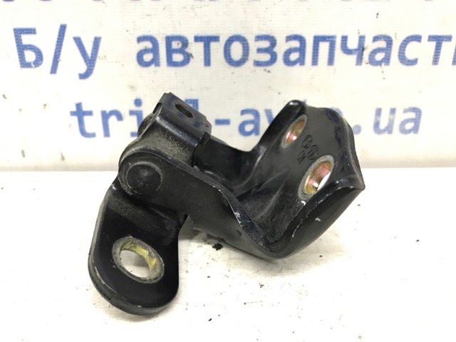 793602B000 HYUNDAI Петля двери задней правой купить в Павлоград