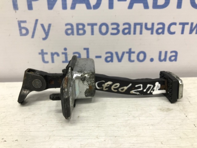 Ограничитель открывания двери, передний левый 79380A2000 HYUNDAI