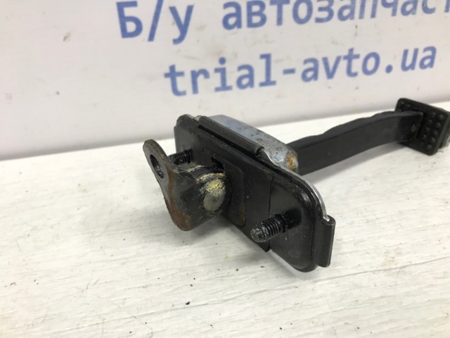 793901H502 HYUNDAI Ограничитель открывания двери передний правый купить в Каменское