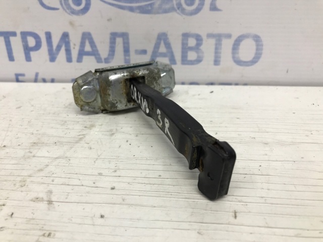 793902P000 HYUNDAI Ограничитель открывания двери передний правый купить в Ужгород
