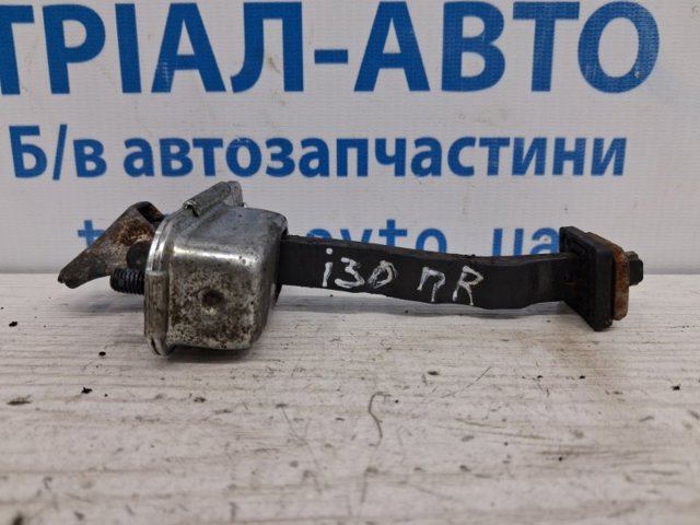Ограничитель открывания двери, передний правый 79390A6000 HYUNDAI