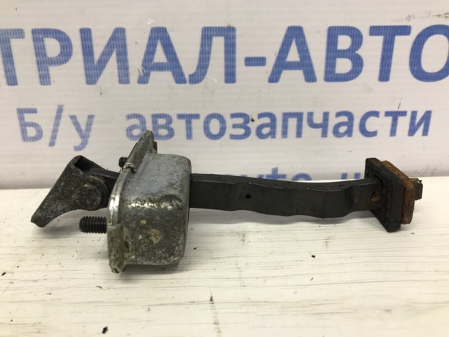 79390A6000 Ограничитель открывания двери передний правый купить Ровно