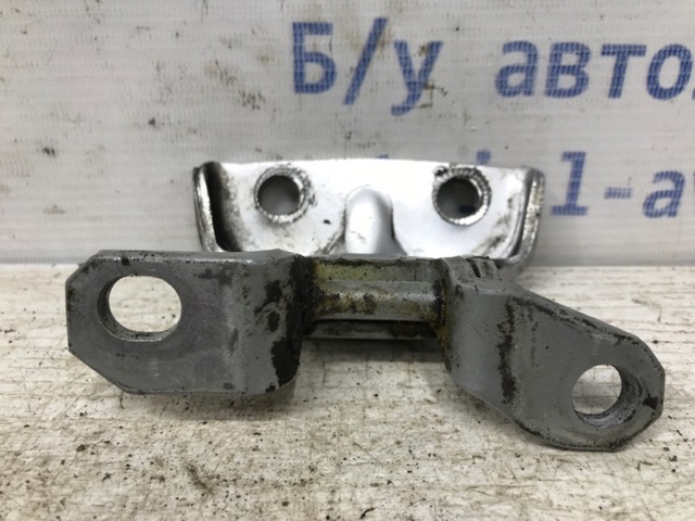 794102D000 Петля двери задней левой купить Ровно