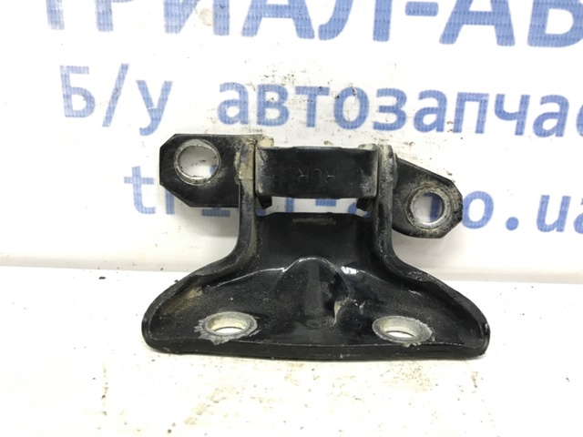 Петля задней двери, правой 794203K000 HYUNDAI
