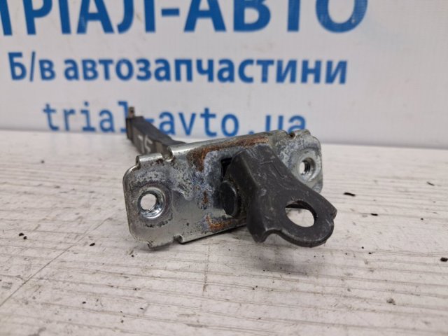 79480A6000 Ограничитель открывания двери задний левый купить Украина