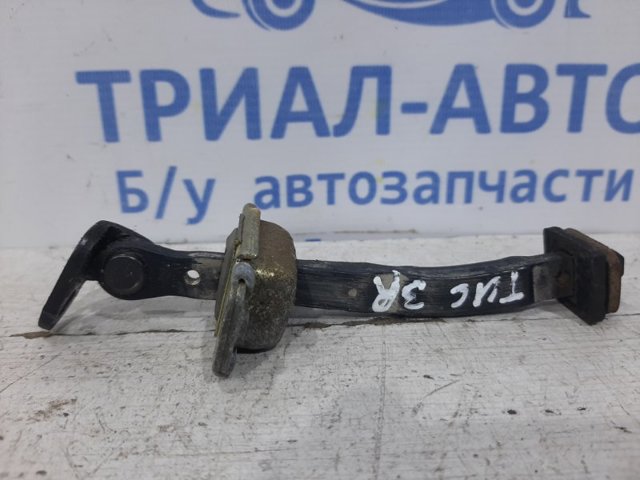Ограничитель открывания двери, задний правый 794902E000 HYUNDAI