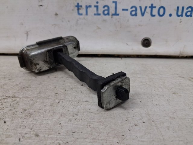 794902Y000 HYUNDAI Ограничитель открывания двери задний правый купить в Кривой Рог