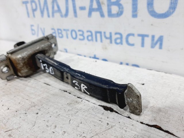 79490A6000 HYUNDAI Ограничитель открывания двери задний правый купить в Ужгород