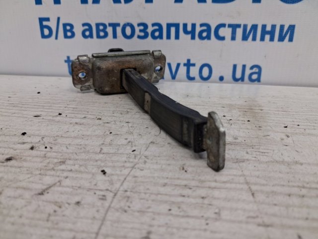 79490A6000 Ограничитель открывания двери задний правый купить Харьков