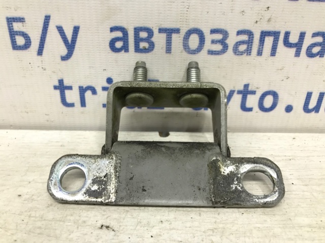 797100Z000 HYUNDAI Петля двери задней (багажной 3/5-й) купить в Киев