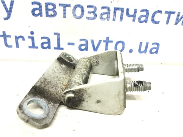 797100Z000 HYUNDAI Петля двери задней (багажной 3/5-й) купить в Николаев