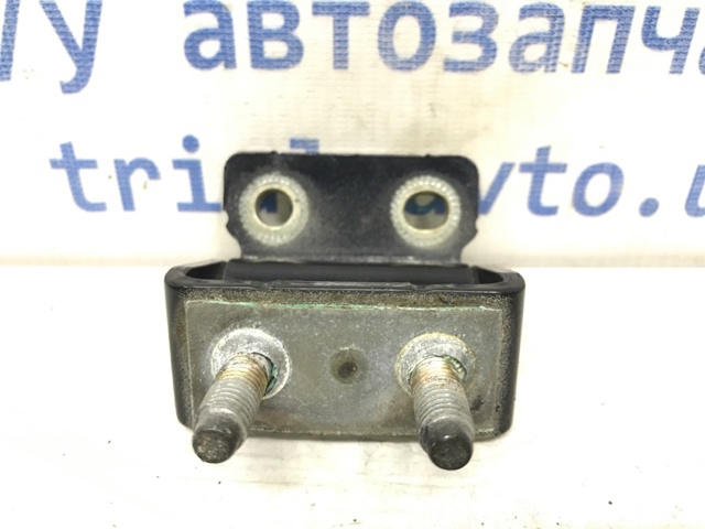 HYUNDAI 7971026001 Петля задней двери в наличии Ужгород
