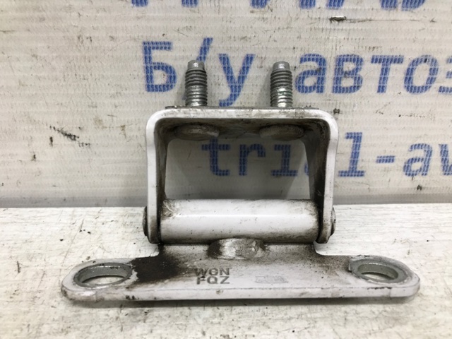 797102W000 HYUNDAI Петля двери задней (багажной 3/5-й) купить в Харьков