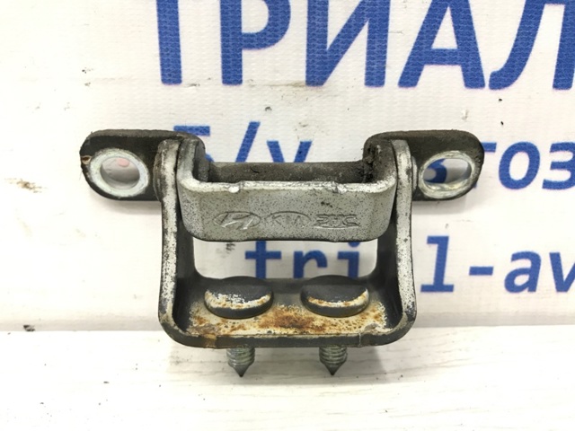 HYUNDAI 797703E001 Петля задней двери в наличии Запорожье