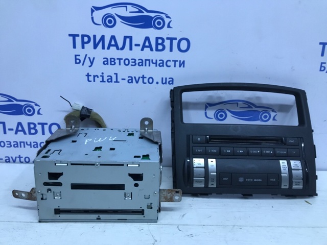 MITSUBISHI 8002A256XA Накладка декоративная центральной консоли в наличии Полтава