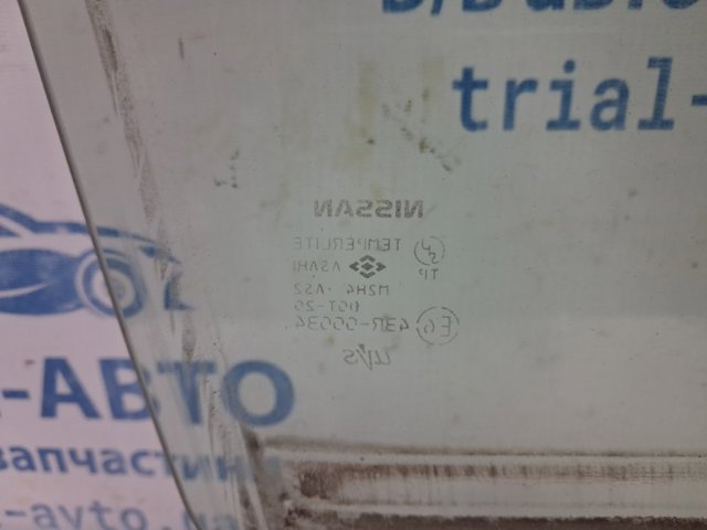80300JG000 NISSAN Стекло двери передней правой купить в Ужгород