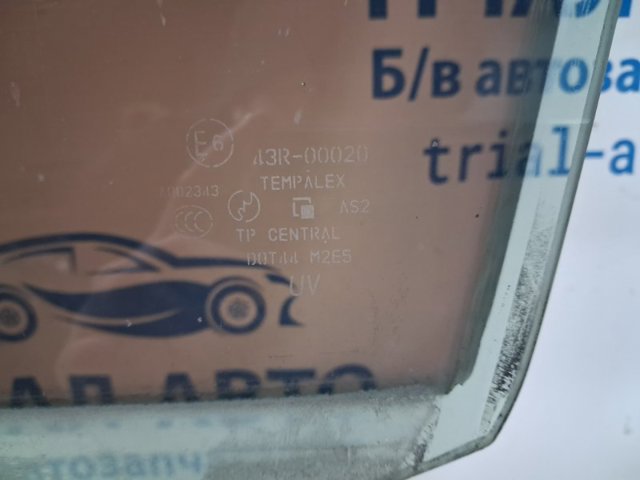 NISSAN 80301CG000 Стекло двери передней левой в наличии Черкассы