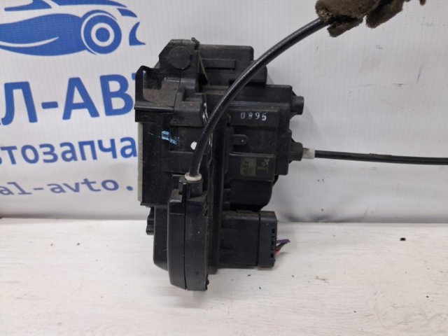 80500EB320 NISSAN Замок передней правой двери купить в Украина