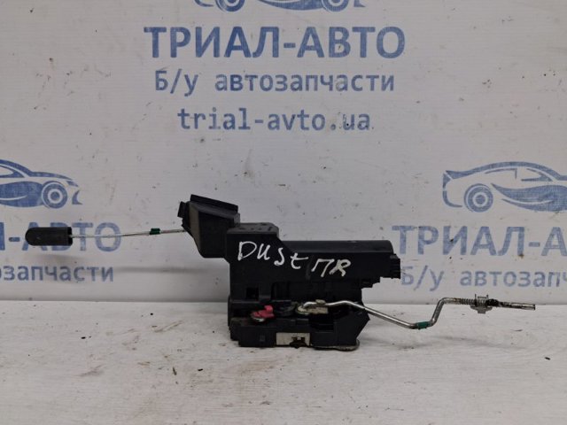 Дверной замок передний правый 805021840R RENAULT