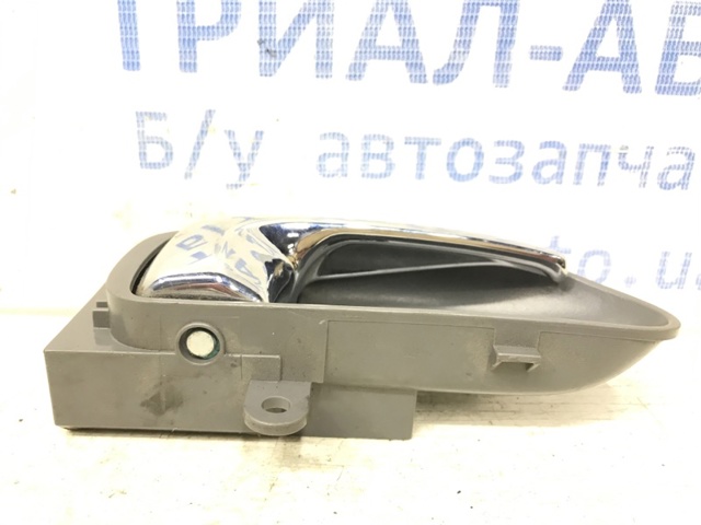 NISSAN 80670JG30B Ручка двери правой внутренняя передняя/задняя в наличии Ровно