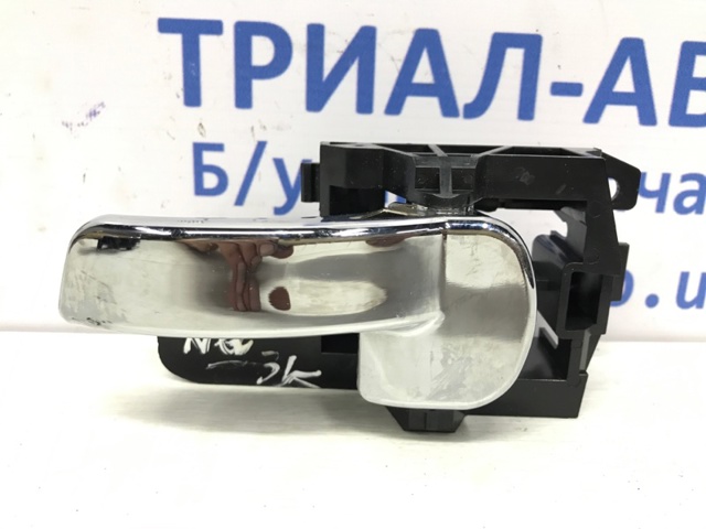 80671JD00A Ручка двери передней внутренняя левая купить Павлоград