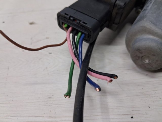 Механизм стеклоподъемника двери передней, правой 80700EB305 NISSAN