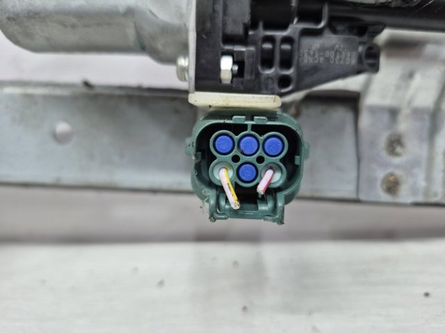 807214CA0A NISSAN Стеклоподъемник передней левой двери купить в Ирпень