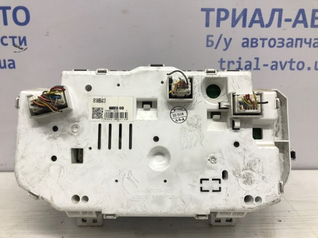 MITSUBISHI 8100B413 Приборная доска (щиток приборов) в наличии Винница