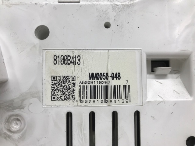 MITSUBISHI 8100B413 Приборная доска (щиток приборов) в наличии Чернигов