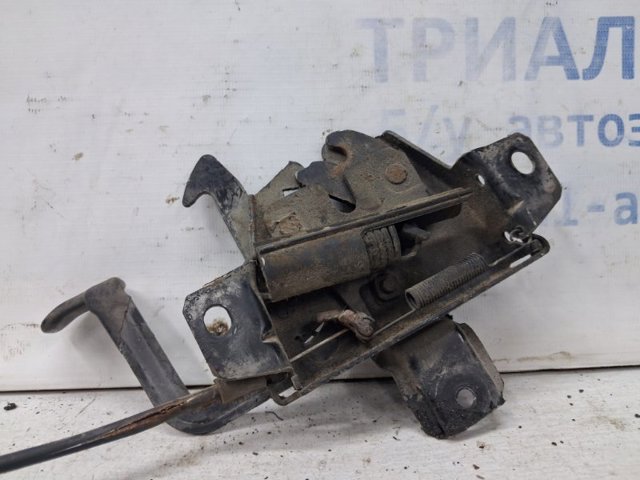 HYUNDAI 811303K000 Замок капота в наличии Ужгород