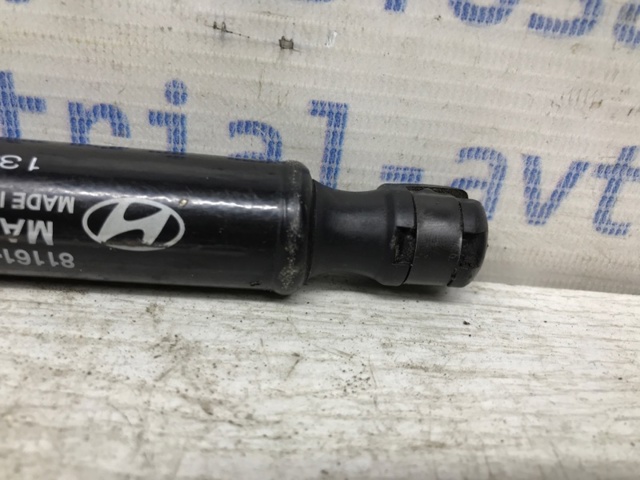 811612W000 HYUNDAI Амортизатор капота купить в Львов