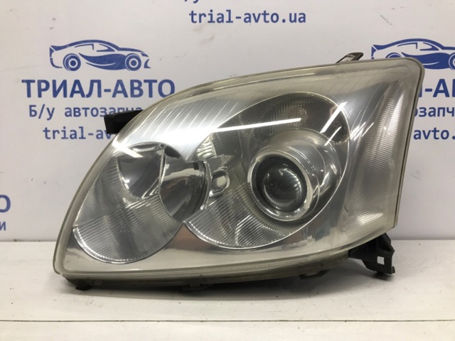 Основная фара в сборе левая 8117005192 TOYOTA