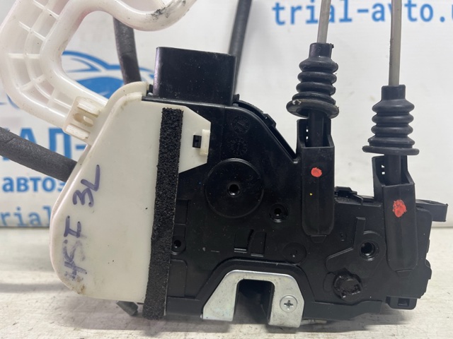 Запор кабины 813102W010 HYUNDAI