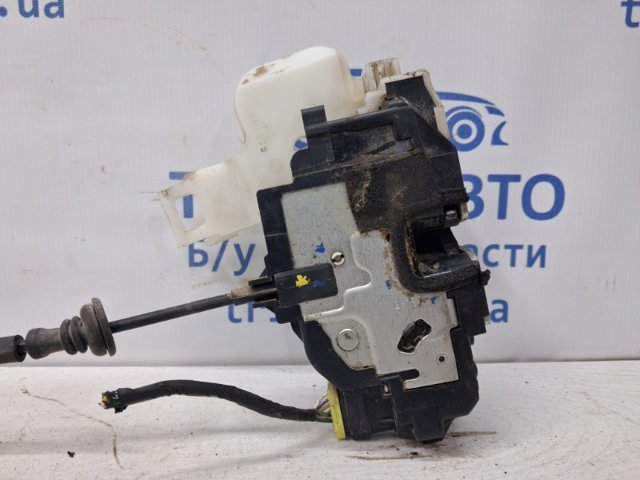 813201H040 HYUNDAI Замок двери передней правой купить в Полтава