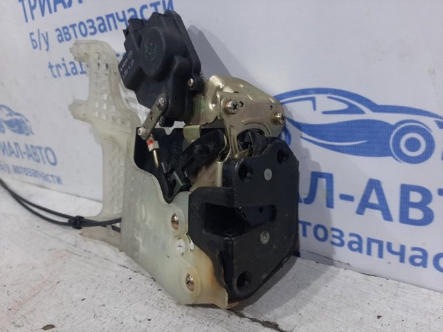 814102E010 HYUNDAI Замок двери задней левой купить в Николаев