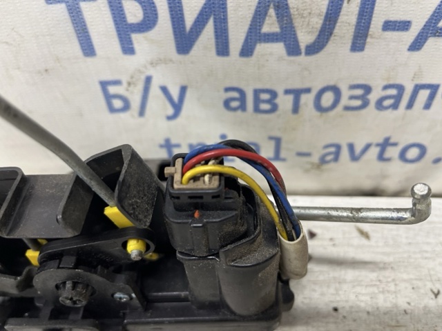 814201C000 HYUNDAI Замок двери задней правой купить в Черкассы