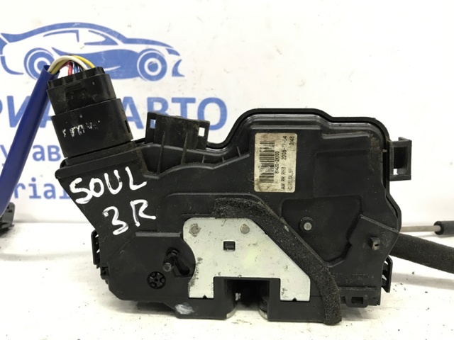 HYUNDAI 814202K100 Замок двери задней правой в наличии Полтава