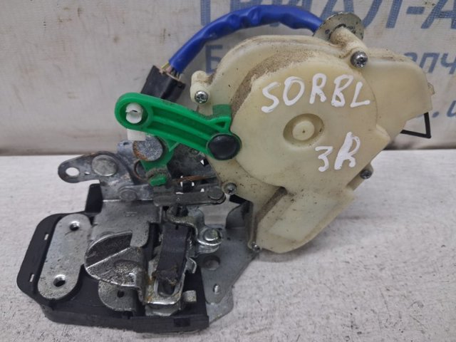 Замок задней правой двери  814203E010 HYUNDAI