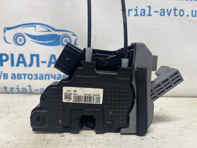 81420C5000 HYUNDAI Замок двери задней правой купить в Черновцы