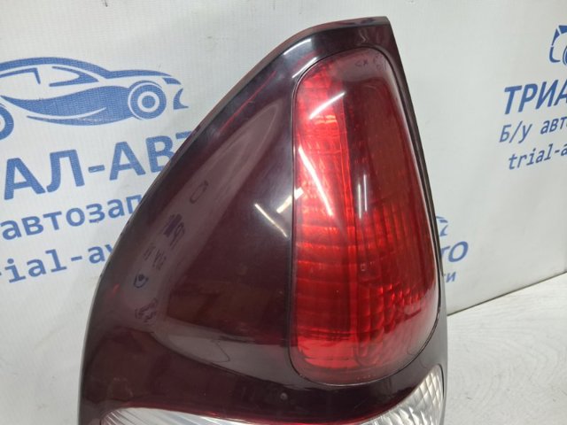 Фонарь задний левый 8156160620 TOYOTA