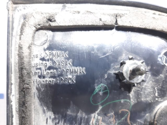 8158160141 TOYOTA Фонарь задний правый внутренний купить в Полтава